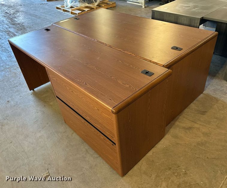 image for item EK9960 (2) desks 