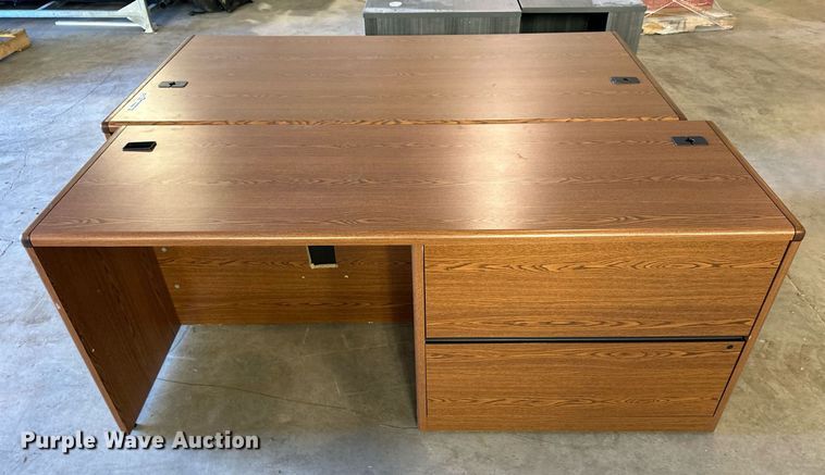 image for item EK9960 (2) desks 