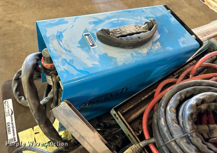 image for item EK9961 Shop tools