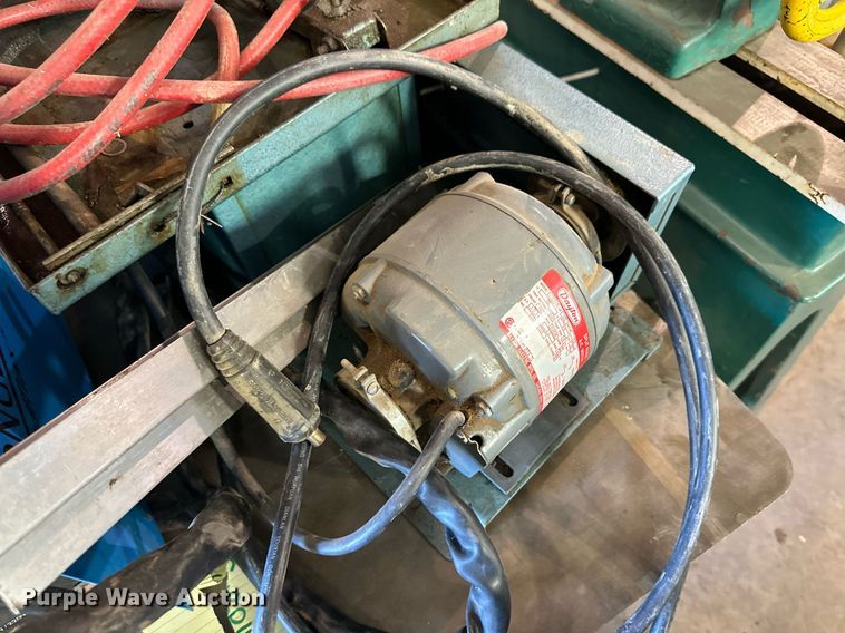 image for item EK9961 Shop tools