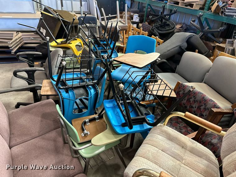 image for item EK9964 Approximately 65 chairs