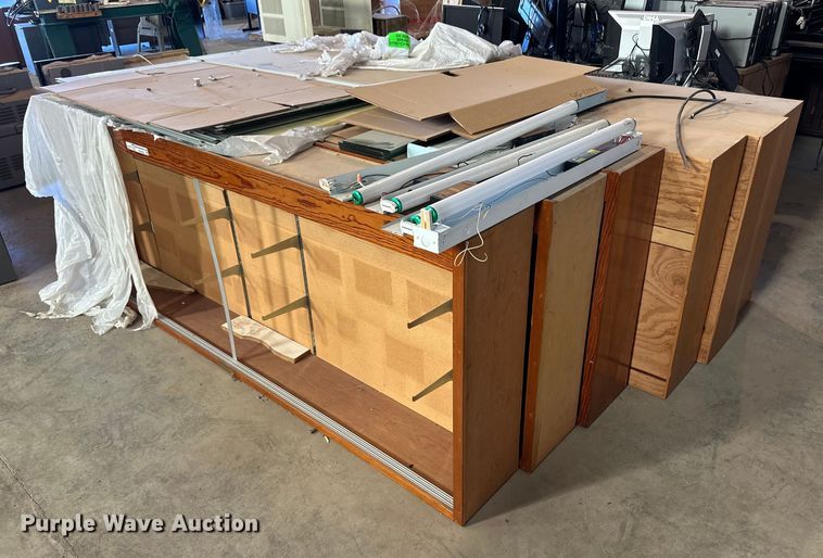 image for item EK9965 (6) display cabinets