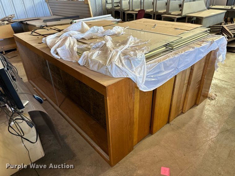 image for item EK9965 (6) display cabinets