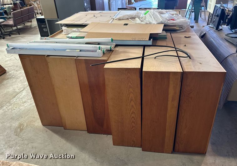 image for item EK9965 (6) display cabinets