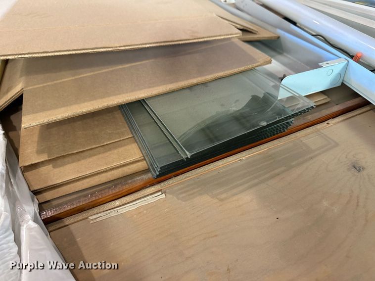 image for item EK9965 (6) display cabinets