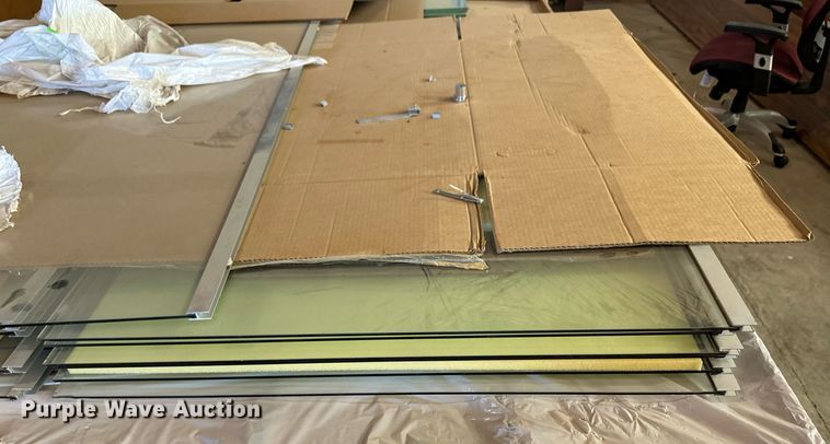 image for item EK9965 (6) display cabinets