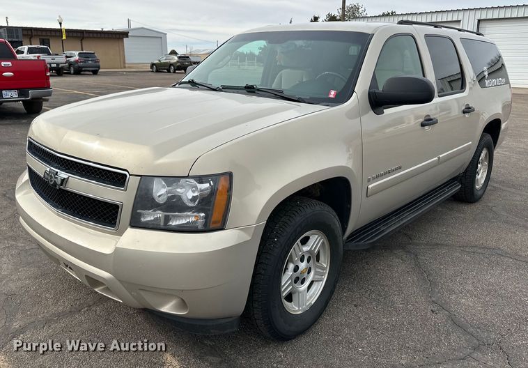 image for item EK9983 2008 Chevrolet Suburban SUV