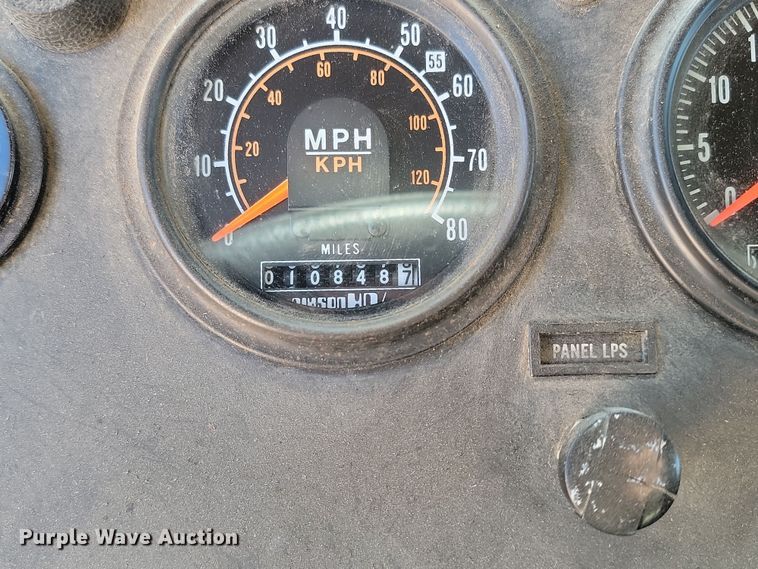 image for item JZ9852 1982 Oshkosh H-2218 snow blower truck