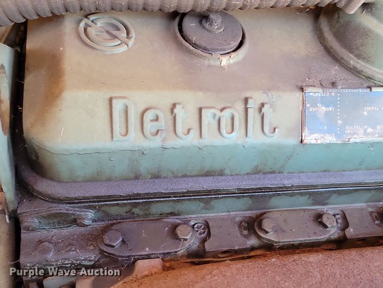 image for item JZ9852 1982 Oshkosh H-2218 snow blower truck