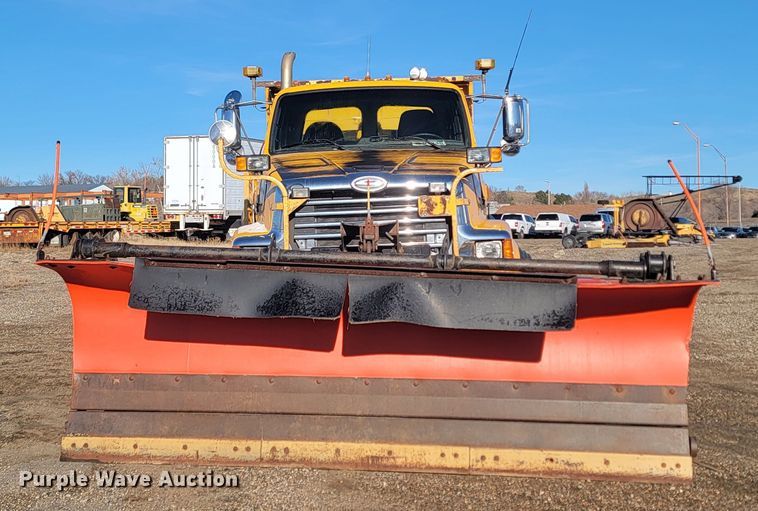 image for item KU9054 2009 Sterling  LT9500 dump truck