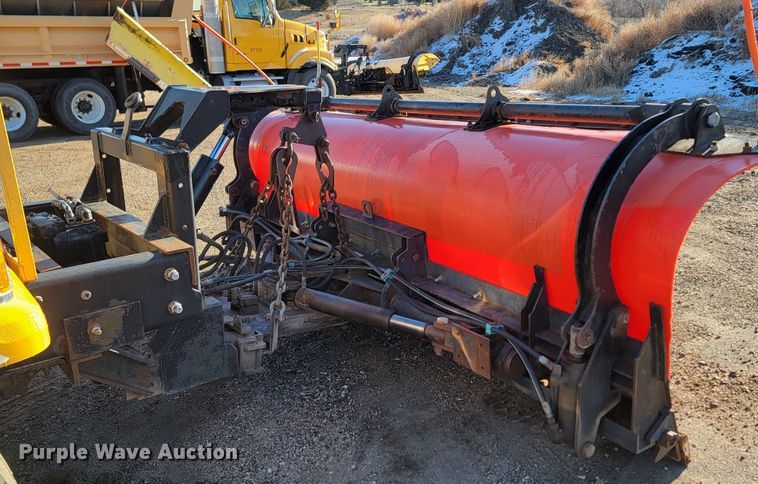 image for item KU9054 2009 Sterling  LT9500 dump truck