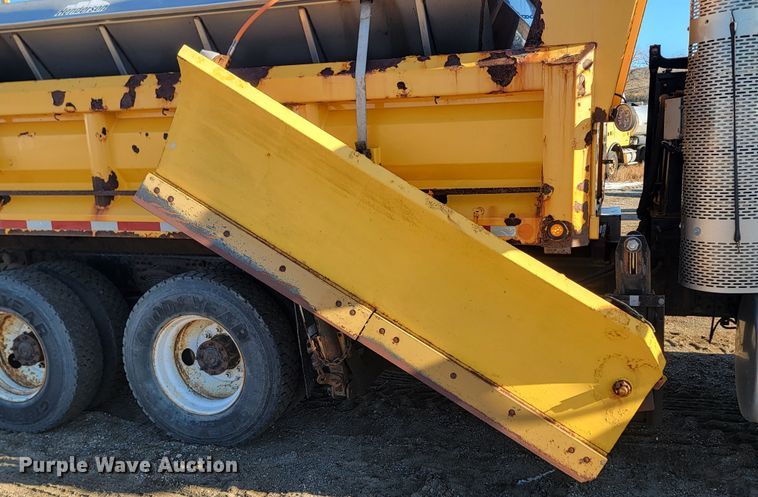 image for item KU9054 2009 Sterling  LT9500 dump truck