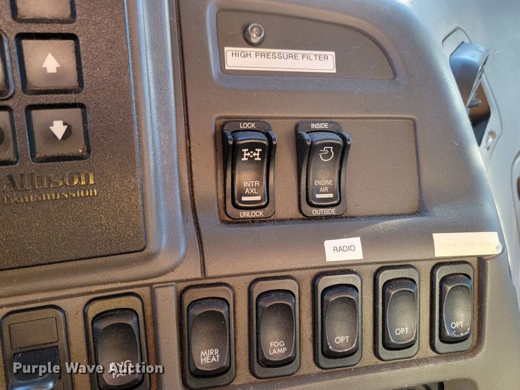 image for item KU9054 2009 Sterling  LT9500 dump truck