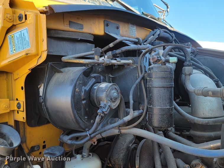 image for item KU9054 2009 Sterling  LT9500 dump truck