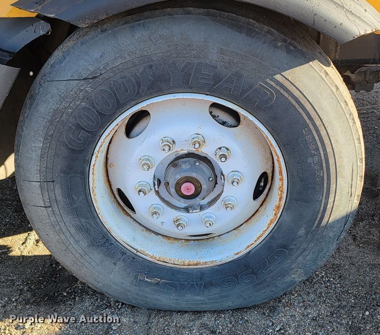 image for item KU9054 2009 Sterling  LT9500 dump truck