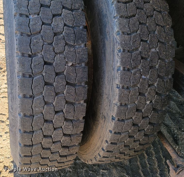 image for item KU9054 2009 Sterling  LT9500 dump truck