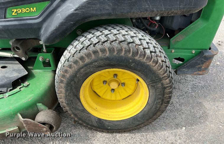 image for item KV9874 John Deere Z930M ZTR lawn mower