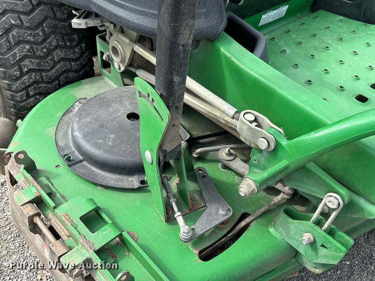 image for item KV9875 John Deere Z930M ZTR lawn mower