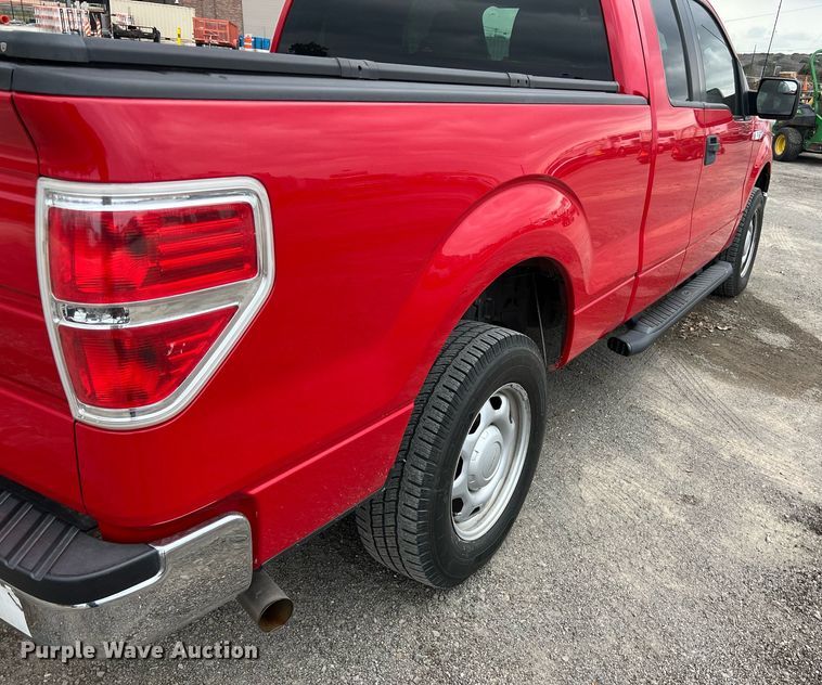 image for item KV9878 2013 Ford F150 SuperCab pickup truck