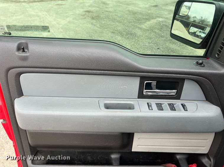 image for item KV9878 2013 Ford F150 SuperCab pickup truck