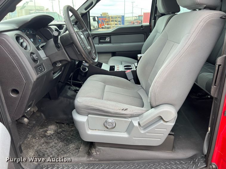 image for item KV9878 2013 Ford F150 SuperCab pickup truck