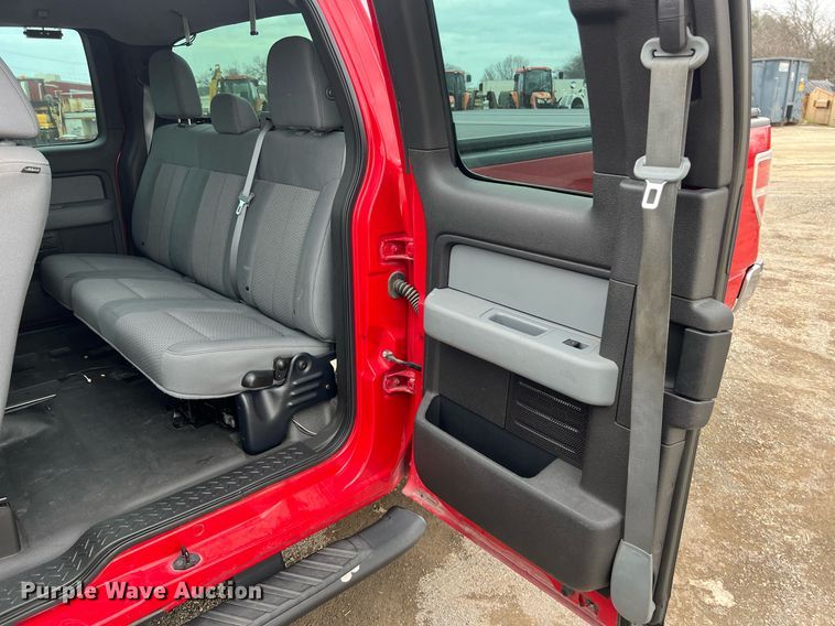 image for item KV9878 2013 Ford F150 SuperCab pickup truck