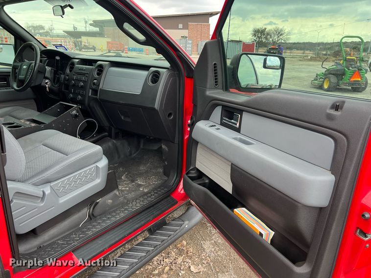 image for item KV9878 2013 Ford F150 SuperCab pickup truck