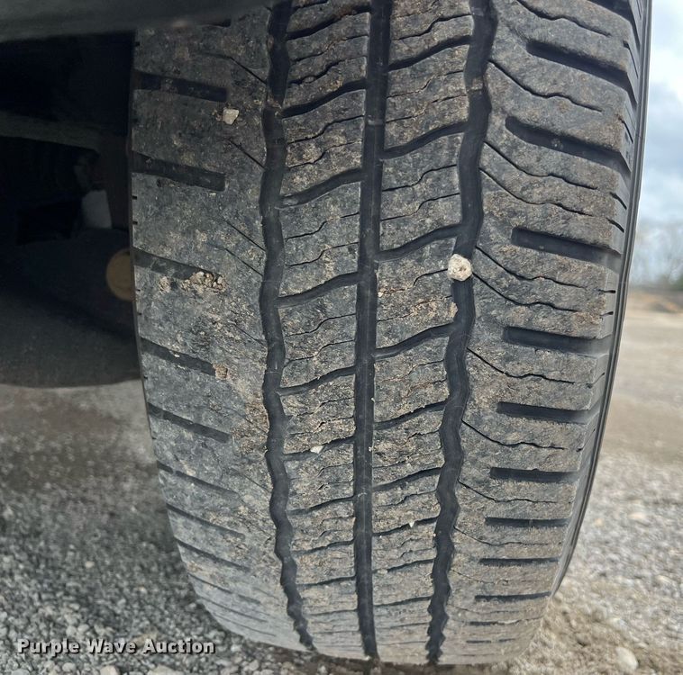 image for item KV9878 2013 Ford F150 SuperCab pickup truck