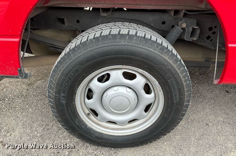 image for item KV9878 2013 Ford F150 SuperCab pickup truck