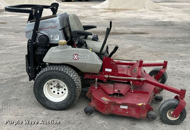 image for item KV9879 Exmark LXS25KD725 ZTR lawn mower