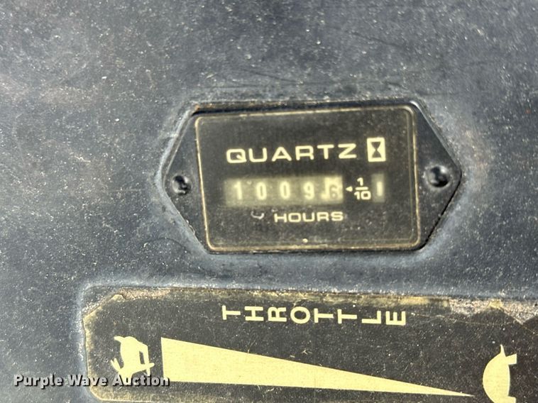 image for item KV9879 Exmark LXS25KD725 ZTR lawn mower