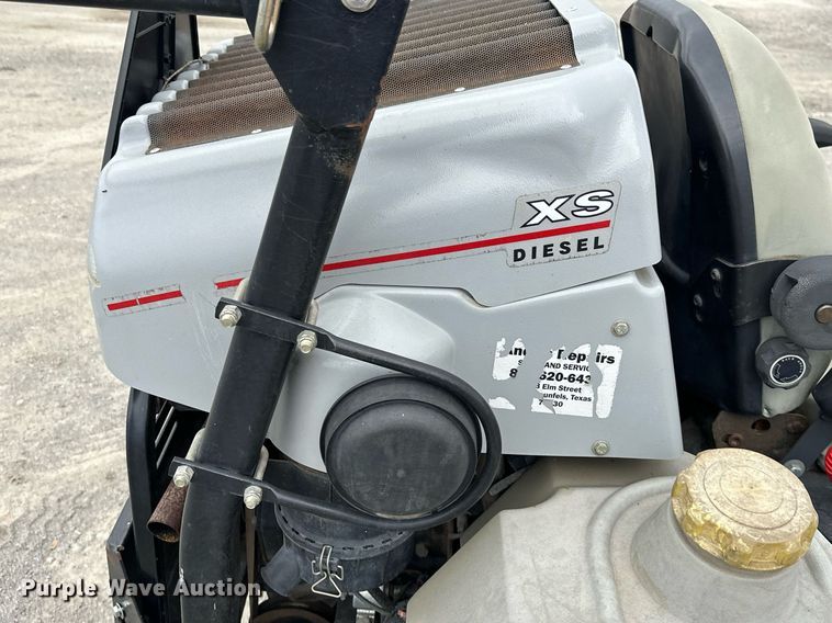 image for item KV9879 Exmark LXS25KD725 ZTR lawn mower