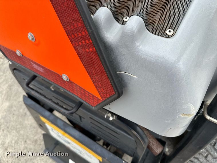 image for item KV9879 Exmark LXS25KD725 ZTR lawn mower