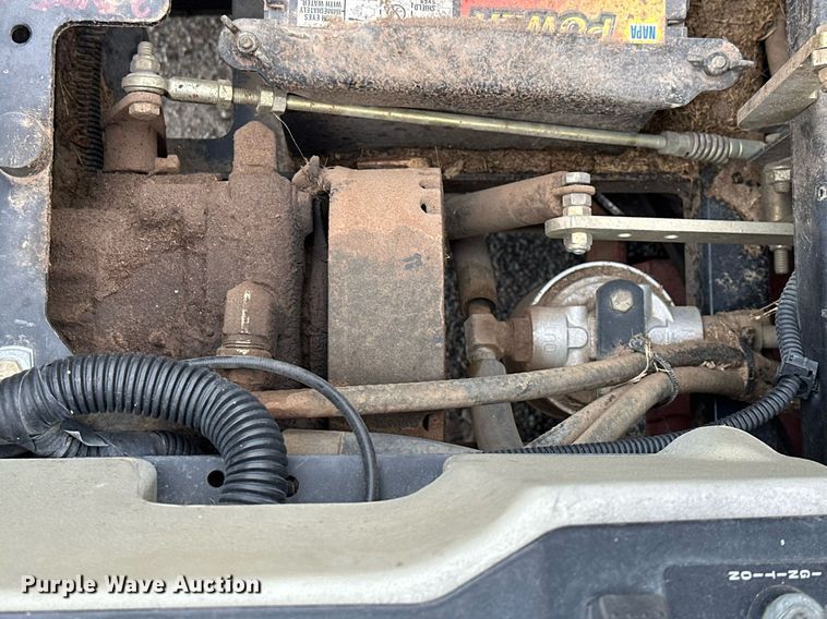 image for item KV9879 Exmark LXS25KD725 ZTR lawn mower