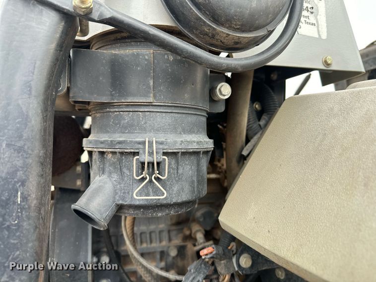 image for item KV9879 Exmark LXS25KD725 ZTR lawn mower