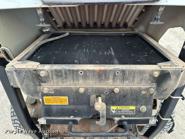 image for item KV9879 Exmark LXS25KD725 ZTR lawn mower