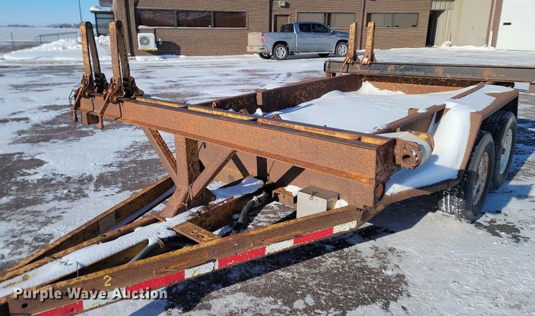 image for item LA9532 1997 Tow Master pole trailer