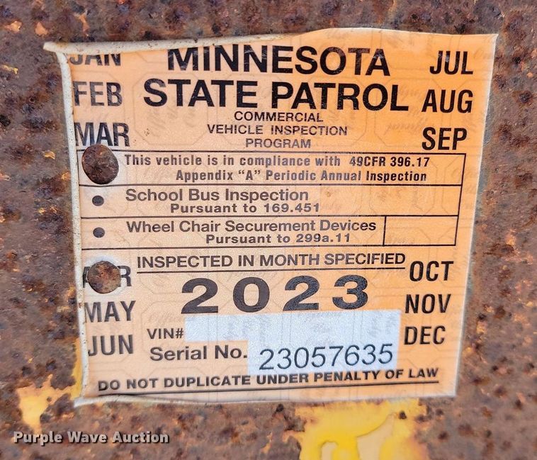 image for item LA9532 1997 Tow Master pole trailer