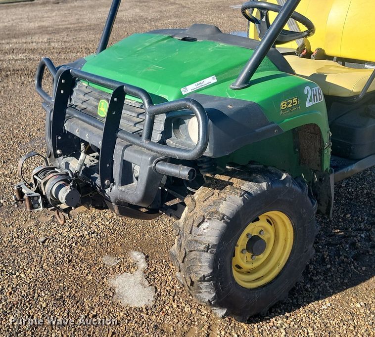image for item LA9617 2013 John Deere 825i utility vehicle