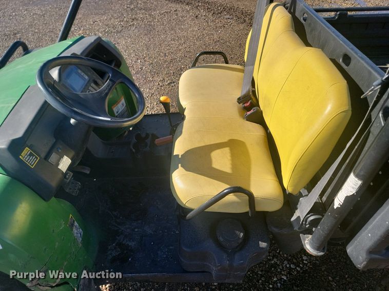 image for item LA9617 2013 John Deere 825i utility vehicle