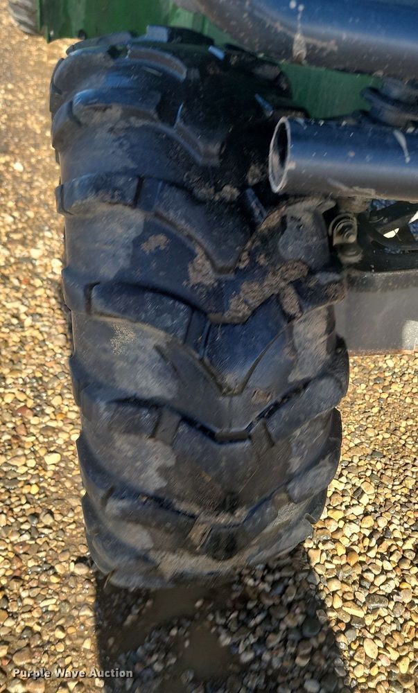 image for item LA9617 2013 John Deere 825i utility vehicle