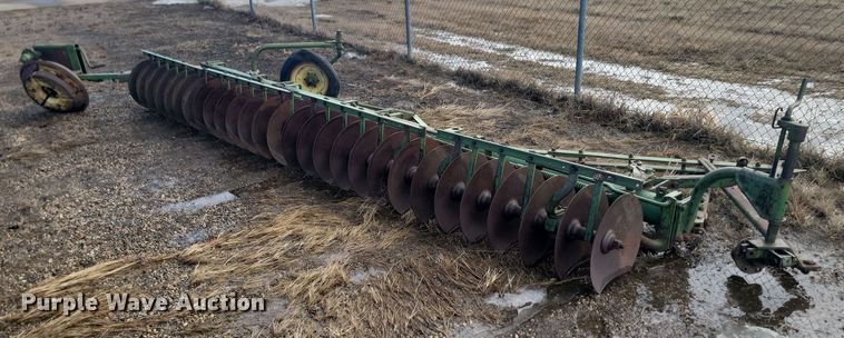 image for item LA9620 John Deere Sureflex Tiller disk
