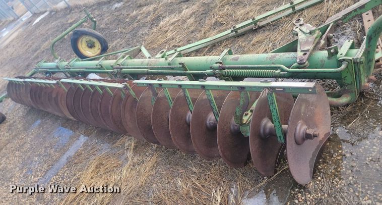 image for item LA9620 John Deere Sureflex Tiller disk