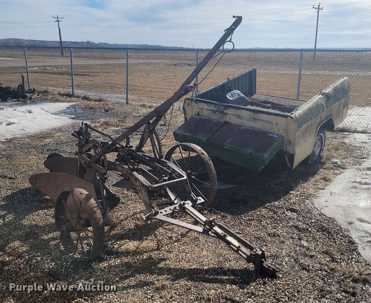 image for item LA9622 Two bottom plow
