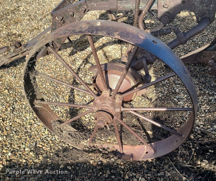 image for item LA9622 Two bottom plow