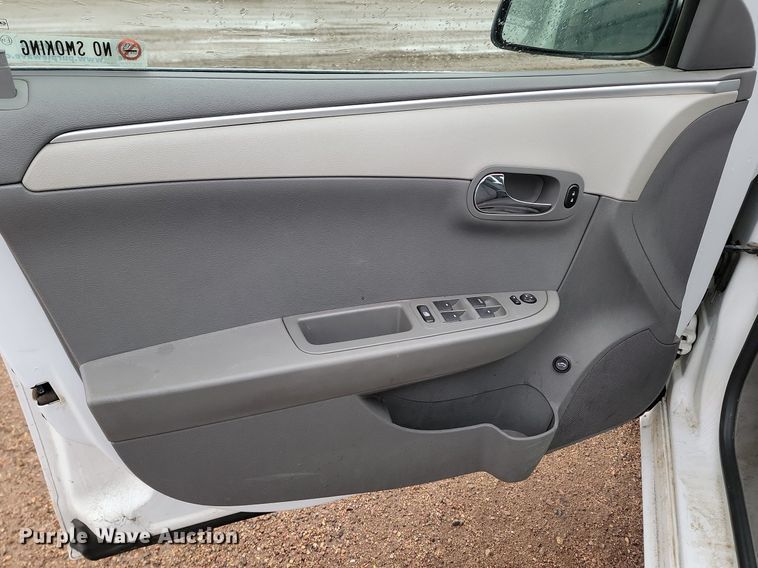 image for item LA9644 2011 Chevrolet  Malibu 