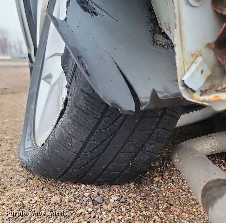 image for item LA9644 2011 Chevrolet  Malibu 