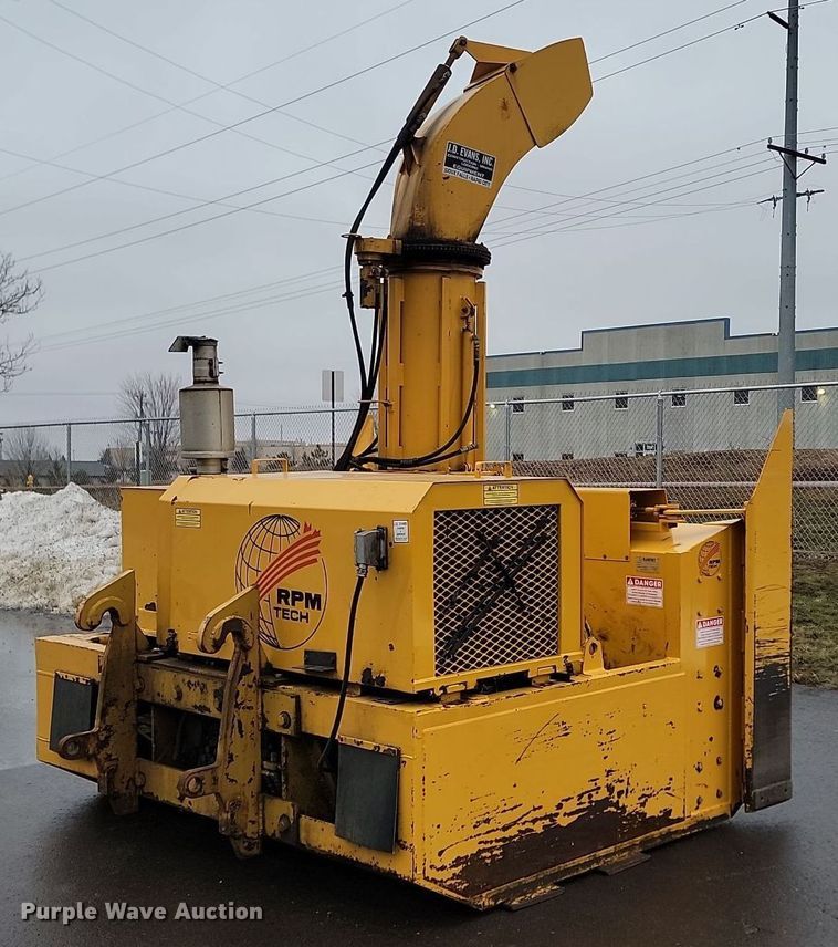 image for item LA9645 1998 RPM Tech LM 314 snow blower