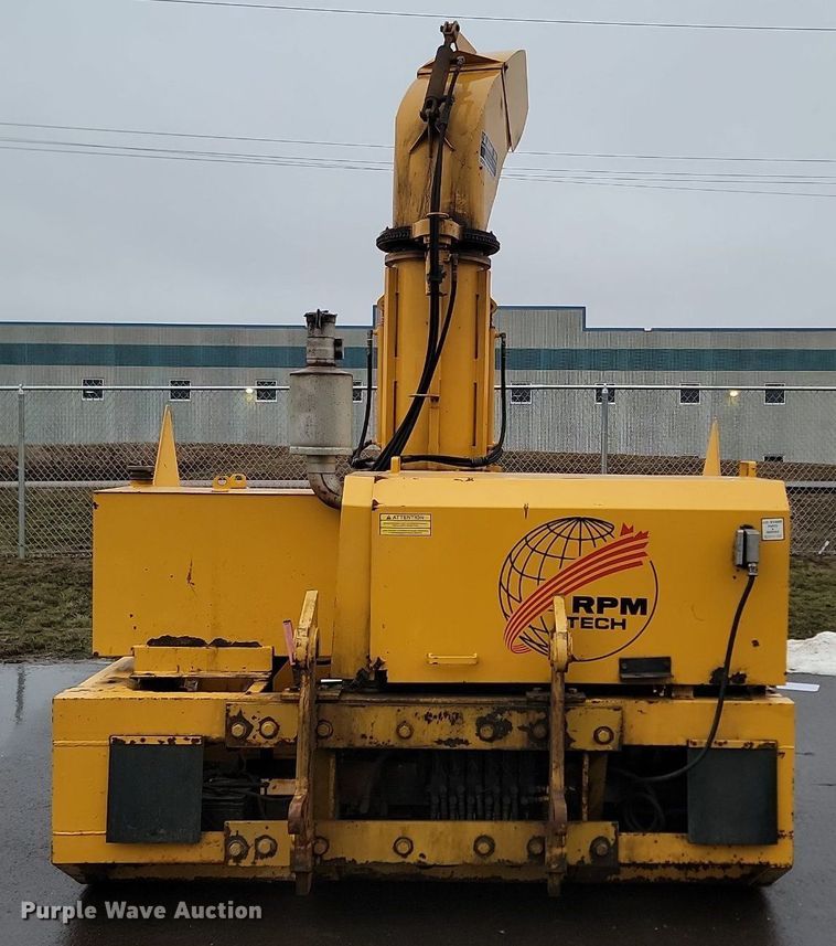 image for item LA9645 1998 RPM Tech LM 314 snow blower