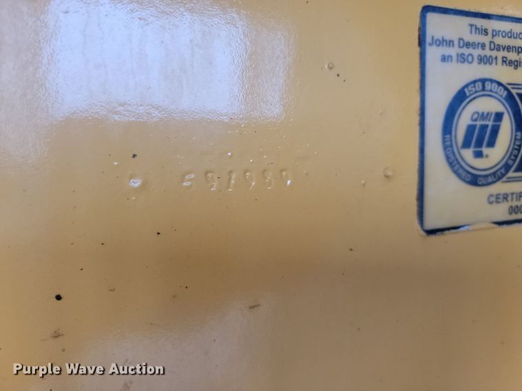 image for item LA9646 2004 John Deere 724J wheel loader